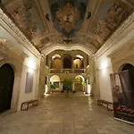 Antica Dimora Bed & Breakfast 4*