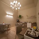Antica Dimora Bed & Breakfast 4*